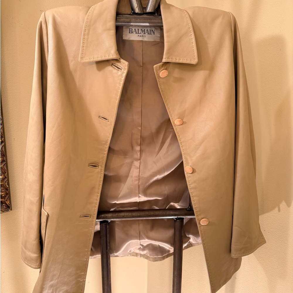 Balmain Paris Beige Women's Blazer - Elegant Neutral Tan NEW never worn. S - Picture 2 of 6